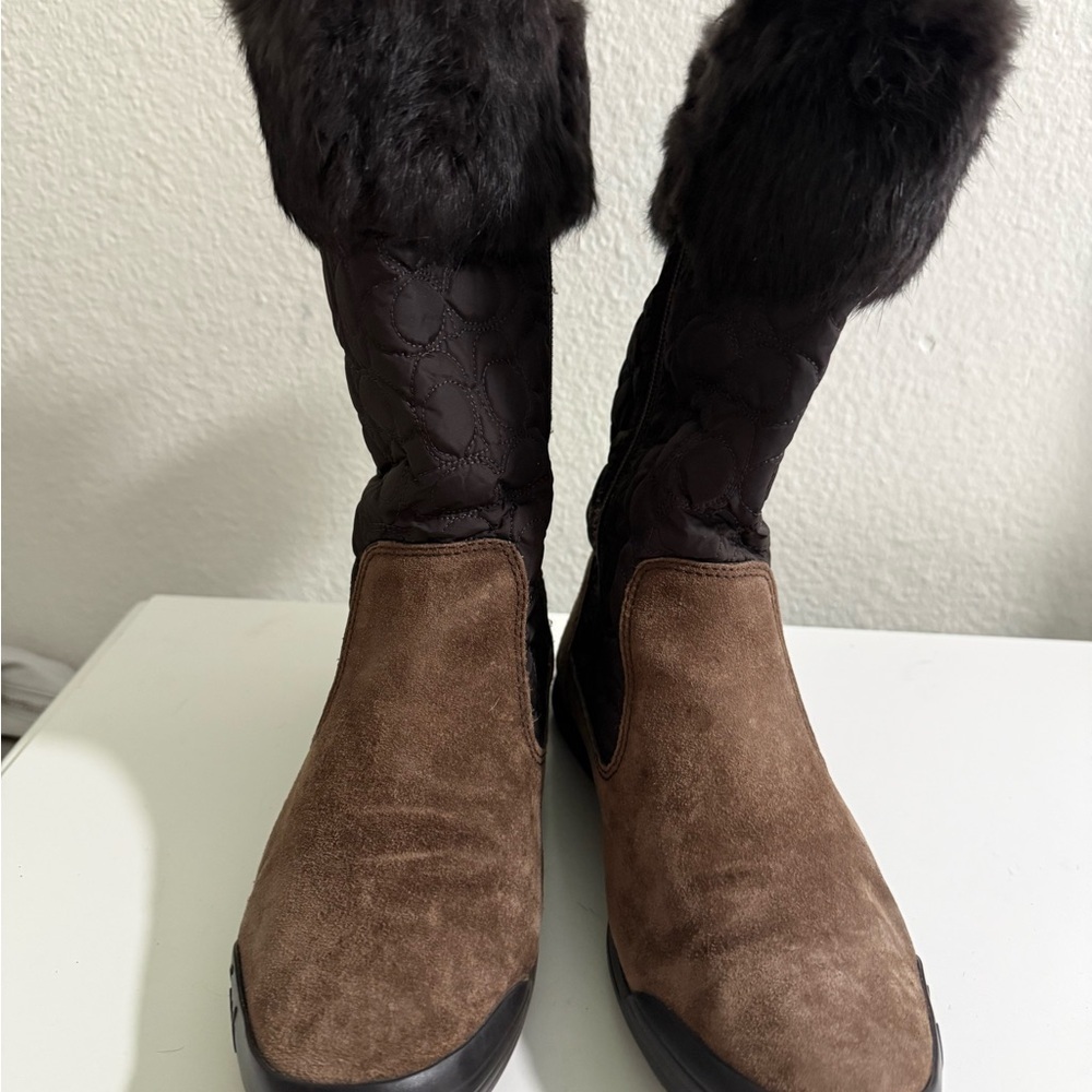 Coach Brown Quilted Shaft Winter Boots with Faux Fur Cuff - Picture 8 of 15